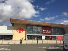 CENTRE COMMERCIAL CARREFOUR- BONNEVAL (28)